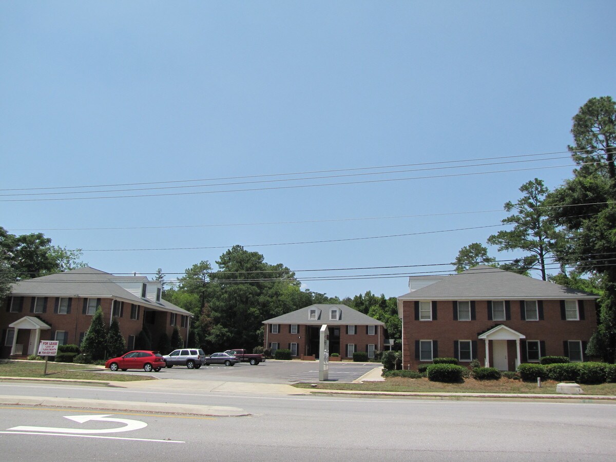 519C Pleasant Home Rd, Augusta, GA 30907