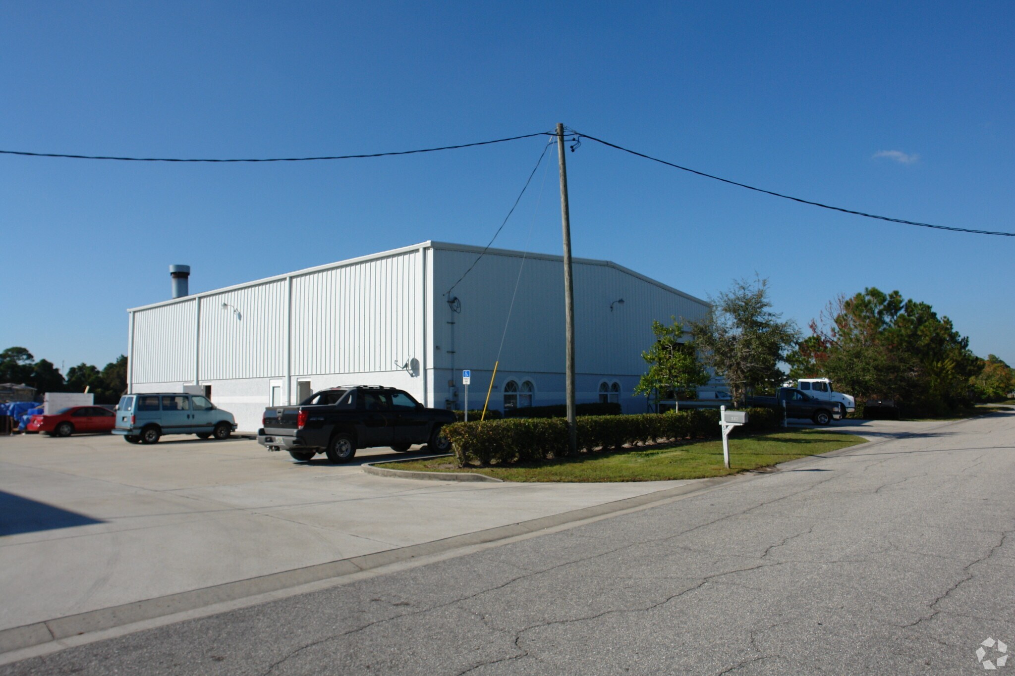 6008 24th St E, Bradenton, FL for sale Primary Photo- Image 1 of 1