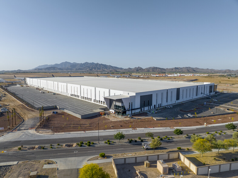 14555 W Yuma Rd, Goodyear, AZ 85338 - Airpark Logistics Center | LoopNet