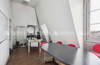 20 Place De La Bourse, Lyon for lease Interior Photo- Image 2 of 13