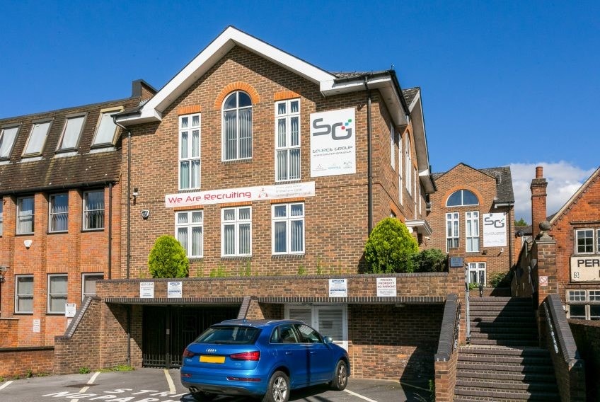 10-12 Temple End, High Wycombe for sale - Building Photo - Image 1 of 1