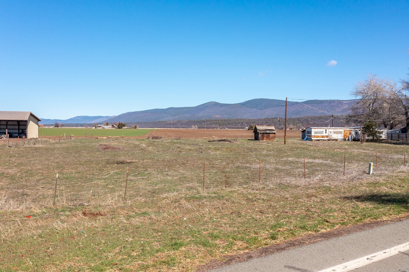 CA299, Mcarthur, CA 96056