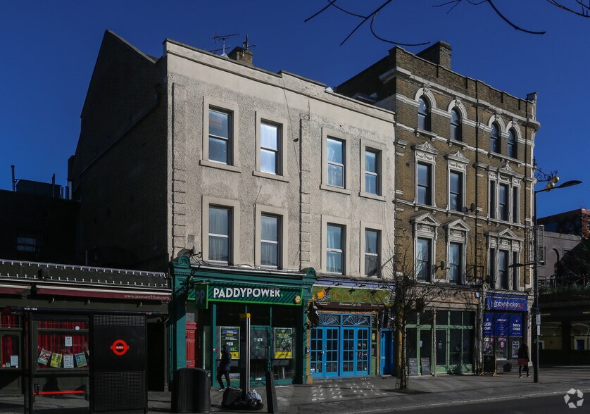 39 Chalk Farm Rd, London for lease - Building Photo - Image 1 of 4
