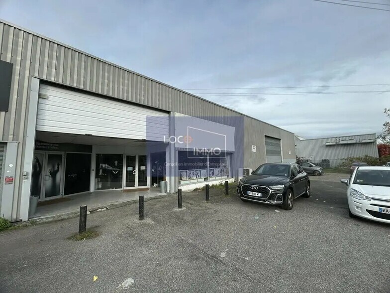 Flex in Bordeaux for lease - Building Photo - Image 1 of 12