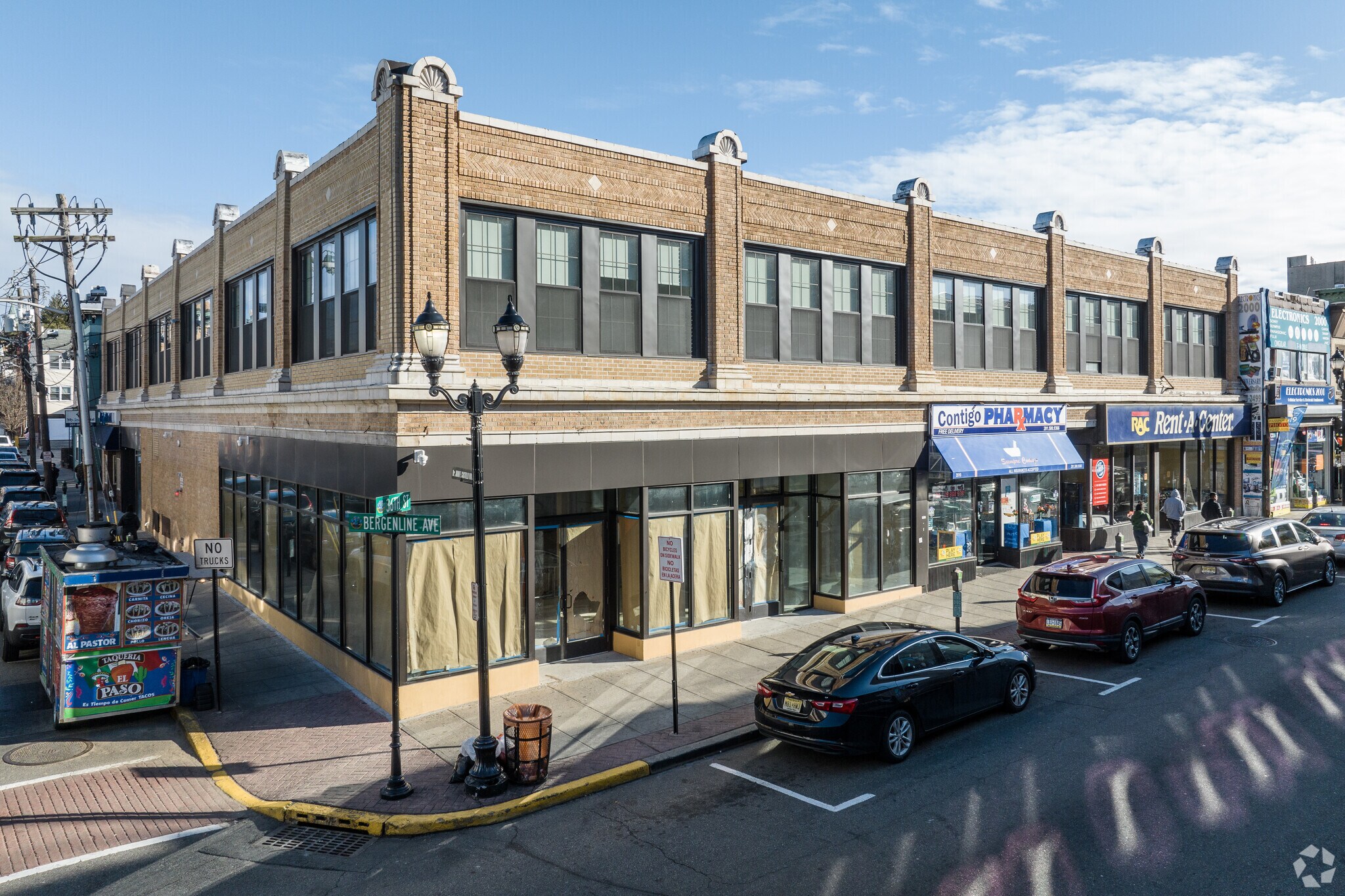 3510 Bergenline Ave, Union City, NJ for lease Primary Photo- Image 1 of 37