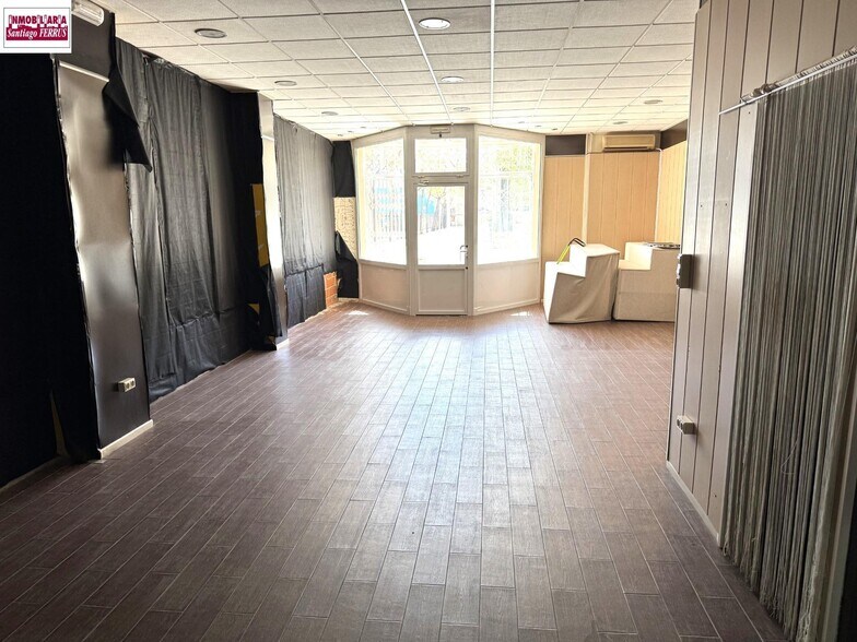 Retail in València, Valencia for lease - Building Photo - Image 2 of 5