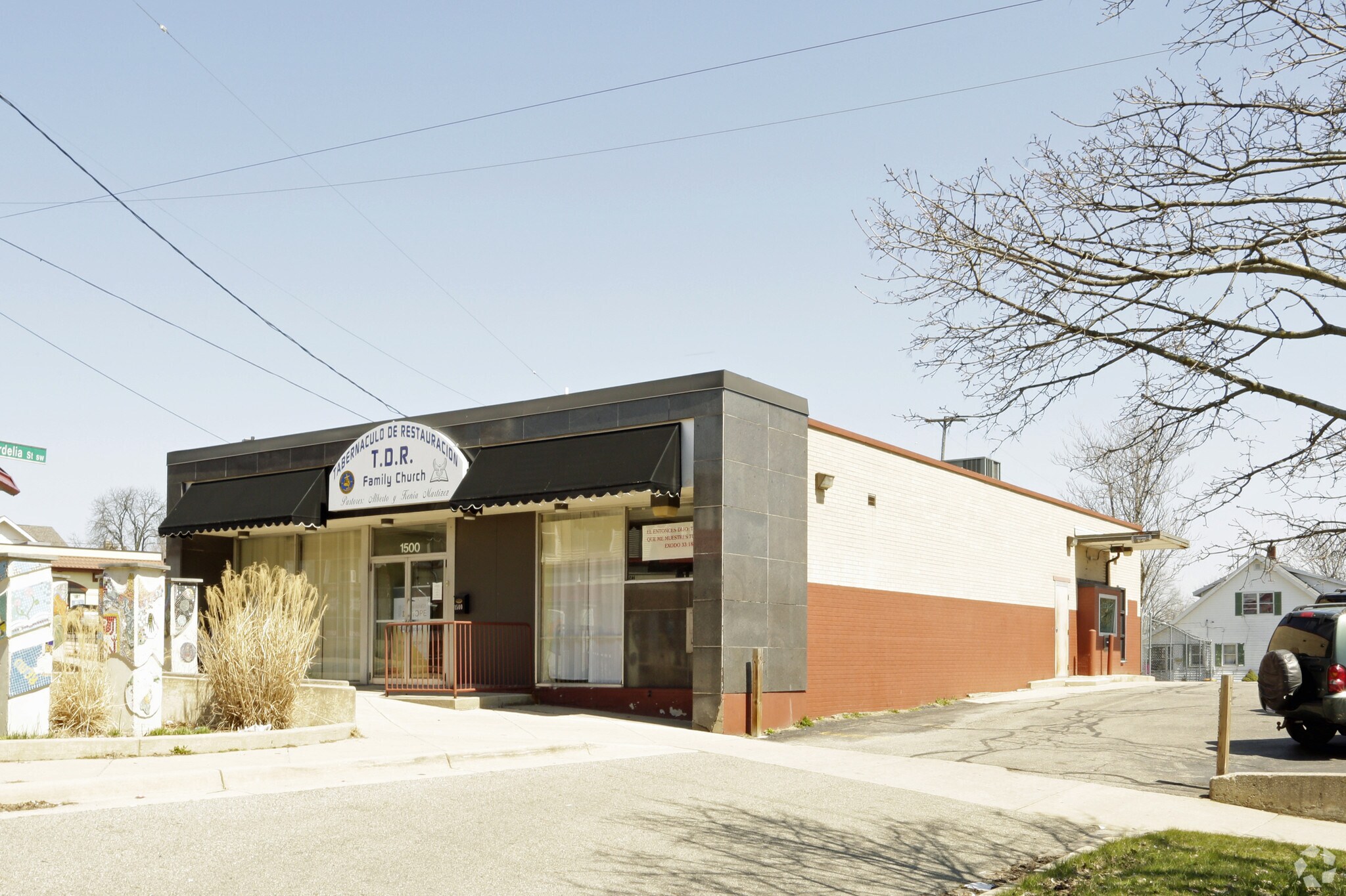 1500 Grandville Ave SW, Grand Rapids, MI for sale Primary Photo- Image 1 of 1