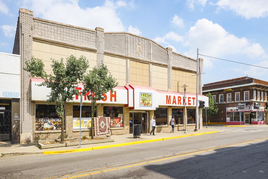 10200-10242 Joseph Campau St, Hamtramck, MI for lease - Building Photo - Image 2 of 4