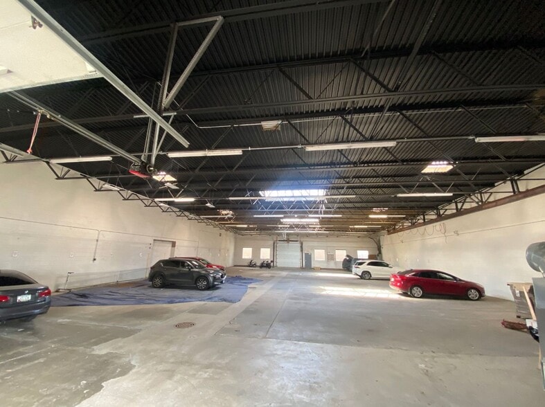 1666-1672 N Ada St, Chicago, IL for lease - Building Photo - Image 3 of 9