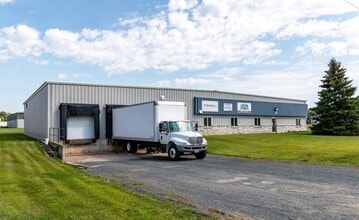 807 Prospect Ave, Osceola, WI for sale Building Photo- Image 1 of 18