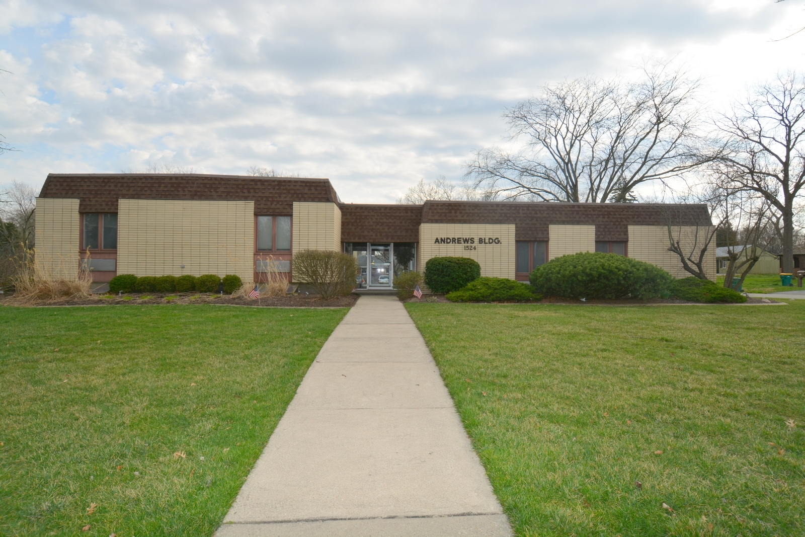 1524 E Stroop Rd, Kettering, OH for sale Building Photo- Image 1 of 1