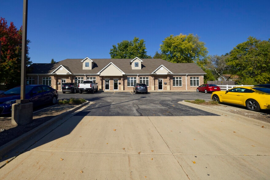 6405-6411 Caton Farm Rd, Plainfield, IL for sale - Building Photo - Image 1 of 1