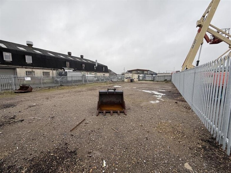 Canal Rd, Higham for lease - Building Photo - Image 2 of 9