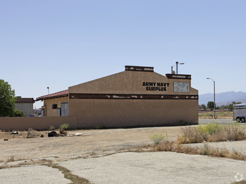 1249 Palmdale Blvd, Palmdale, CA for lease - Building Photo - Image 2 of 5