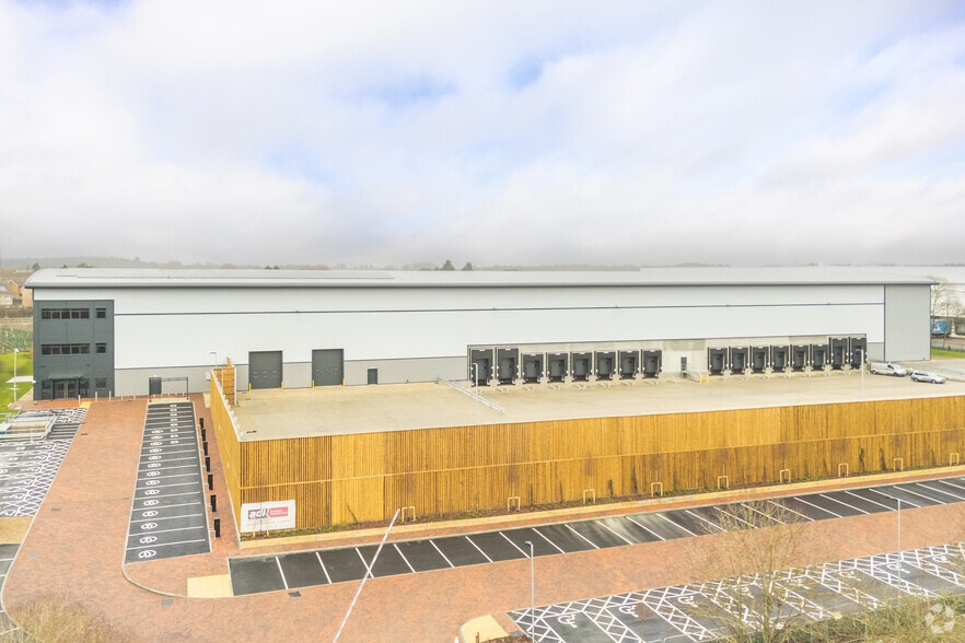 Earlstrees Rd, Corby for lease - Building Photo - Image 3 of 6