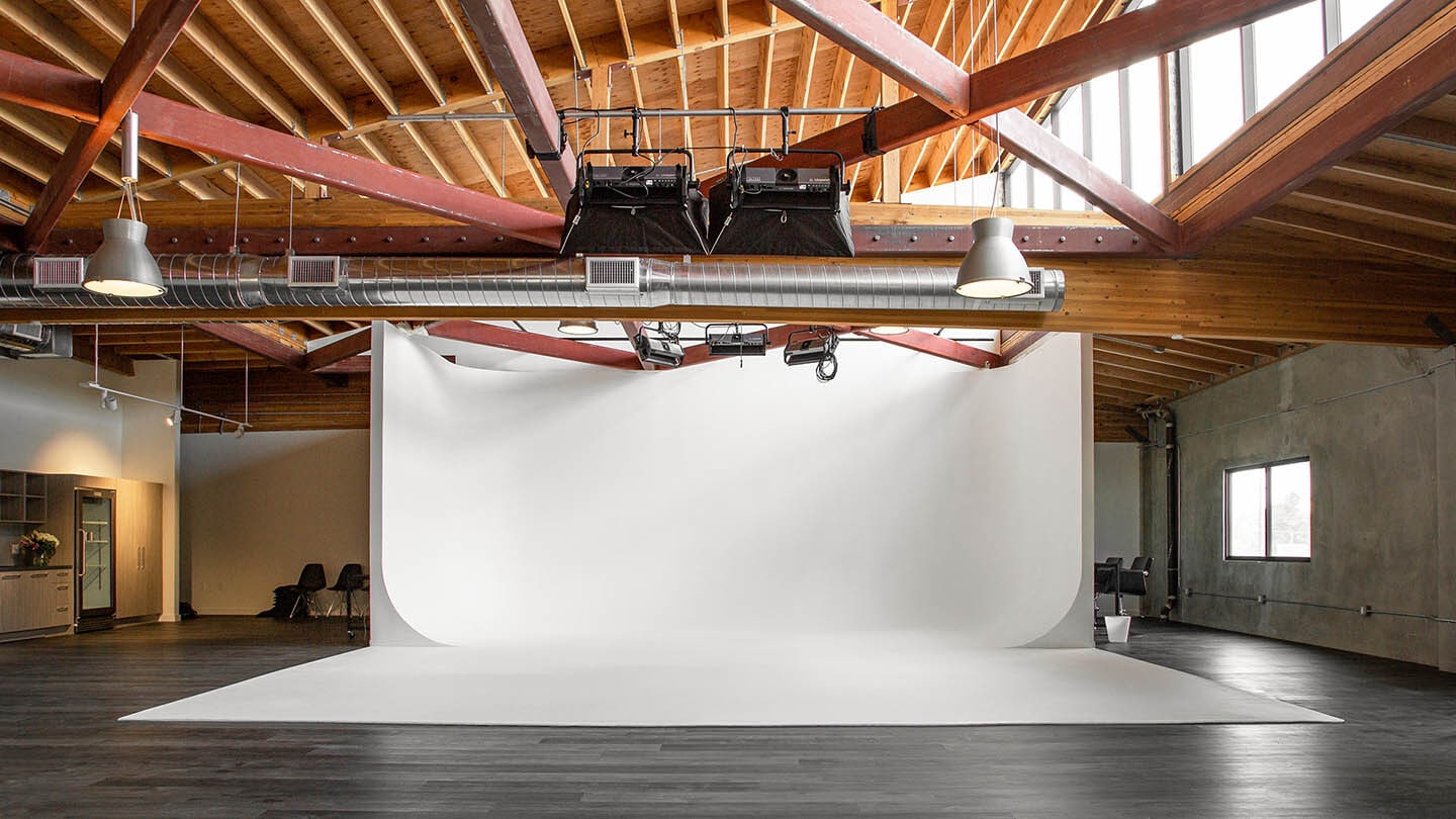 4610 Valley Blvd, Los Angeles, CA for lease Interior Photo- Image 1 of 4