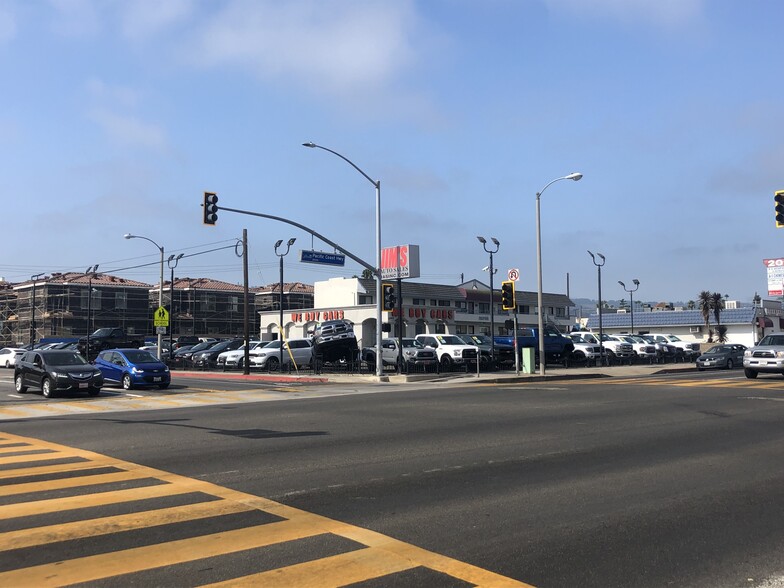 2002-2008 Pacific Coast Hwy, Lomita, CA for sale - Building Photo - Image 1 of 10