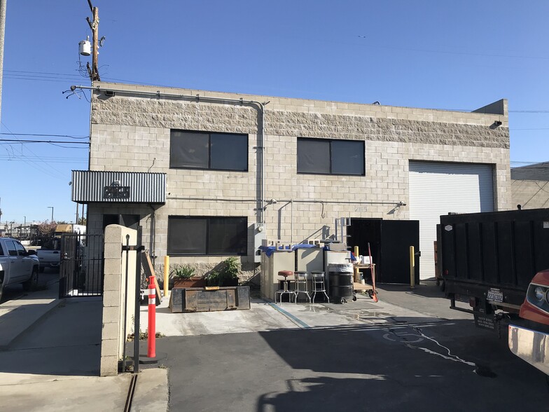 2165 Gaylord St, Long Beach, CA for lease - Building Photo - Image 3 of 16