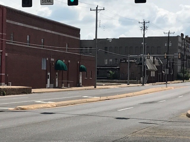 420 N Main St, Muskogee, OK for sale - Primary Photo - Image 1 of 1