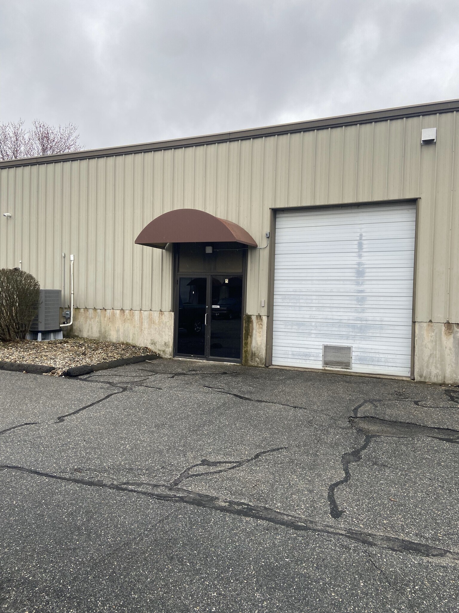 9 Moody Rd, Enfield, CT for sale Building Photo- Image 1 of 1