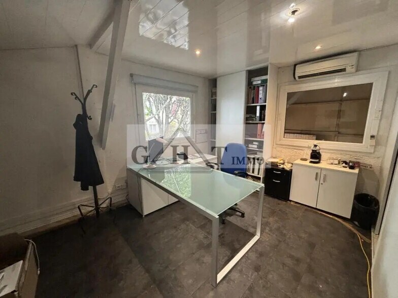 Industrial in Le Perreux-sur-Marne for sale - Interior Photo - Image 3 of 8