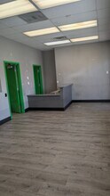 310 E Warm Springs Rd, Las Vegas, NV for lease Interior Photo- Image 1 of 5