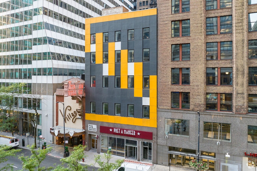 73 W Monroe St, Chicago, IL for lease - Building Photo - Image 2 of 3