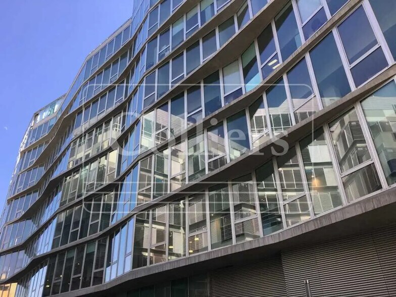 42 Rue De Ruffi, Marseille for lease - Building Photo - Image 3 of 8