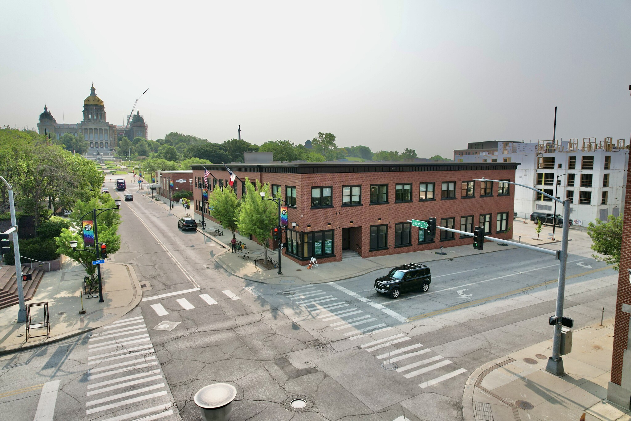 601 E Locust St, Des Moines, IA for lease Building Photo- Image 1 of 7