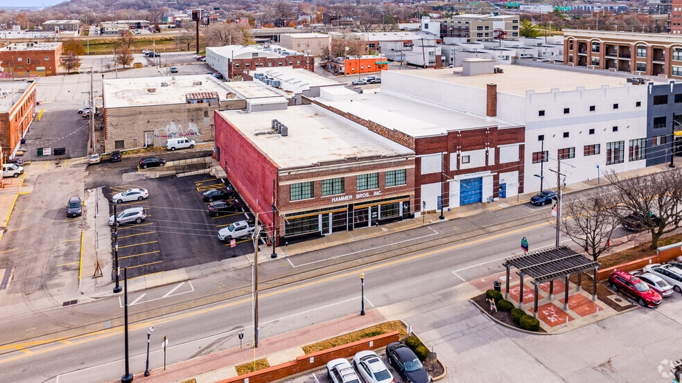 407 Grand Blvd, Kansas City, MO for lease - Building Photo - Image 2 of 11