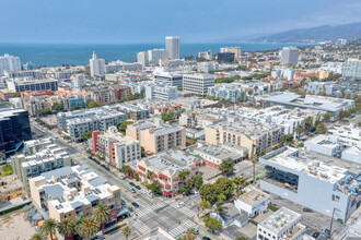 1460 7th St, Santa Monica, CA - aerial  map view - Image1