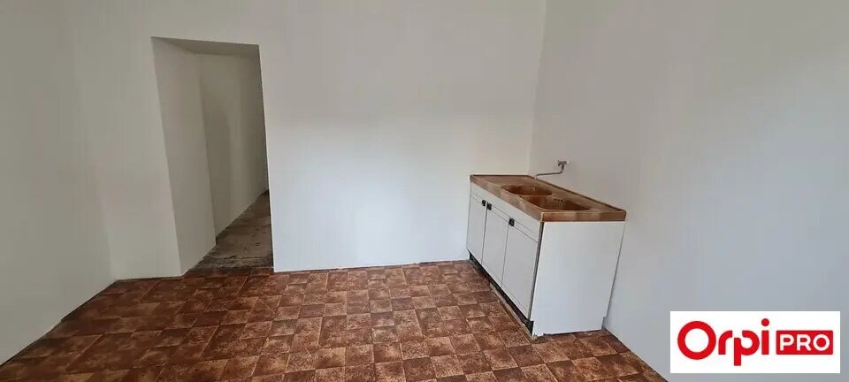 Flex in Saint-Brieuc for sale - Building Photo - Image 2 of 4