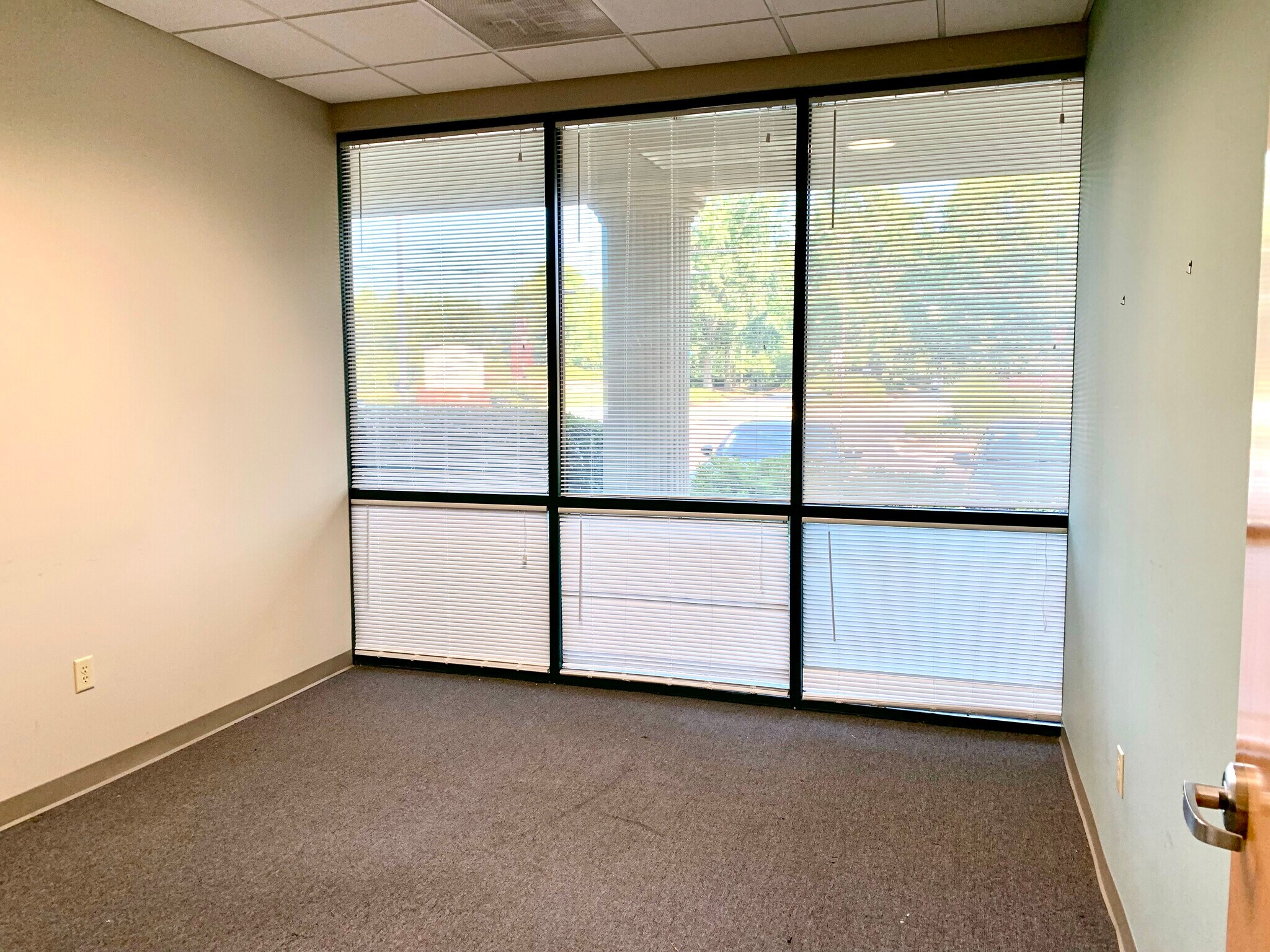 2763 Meadow Church Rd, Duluth, GA 30097 Meadow Church Office Building