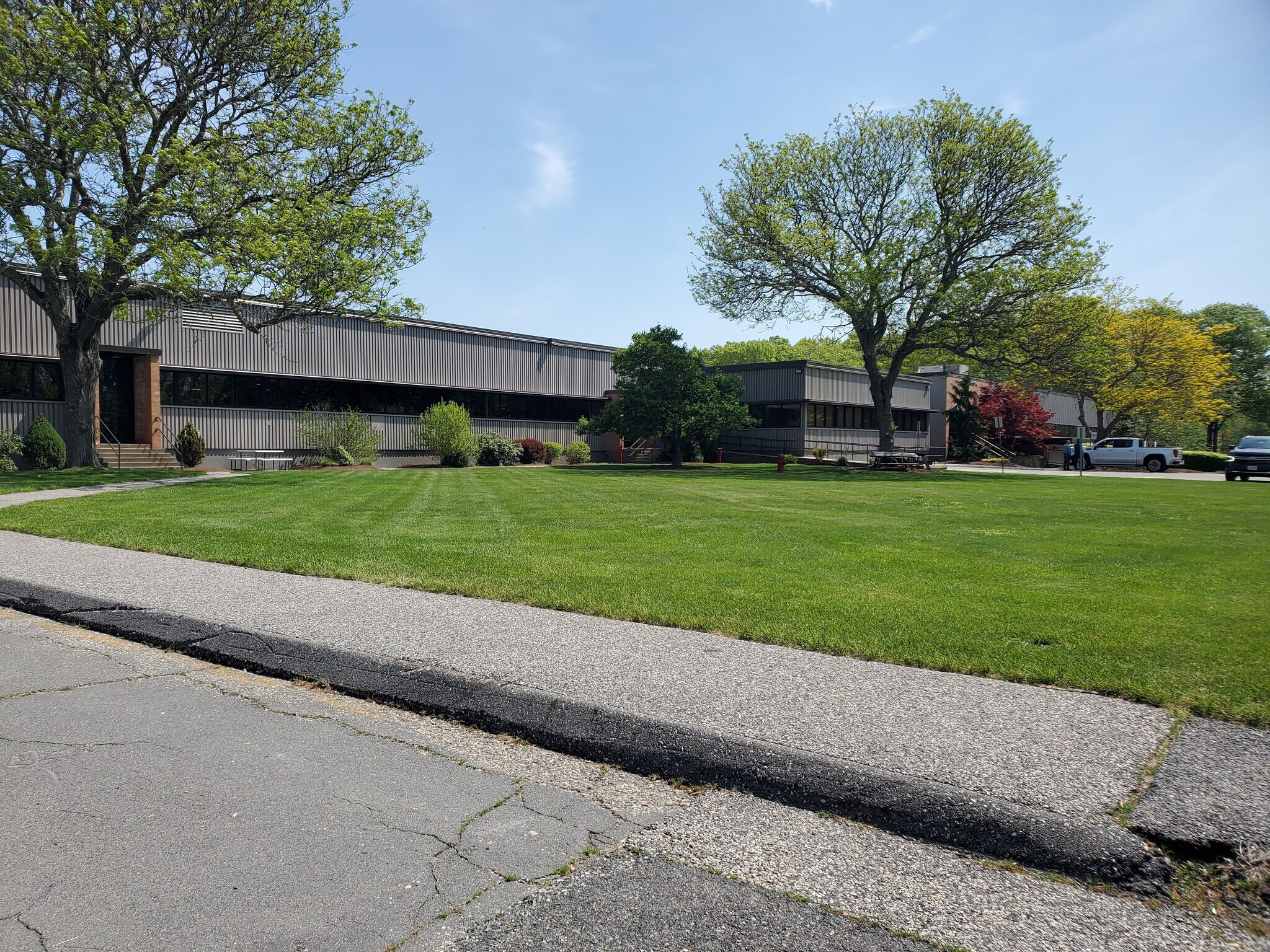 220 Highland St, East Bridgewater, MA for lease Building Photo- Image 1 of 2