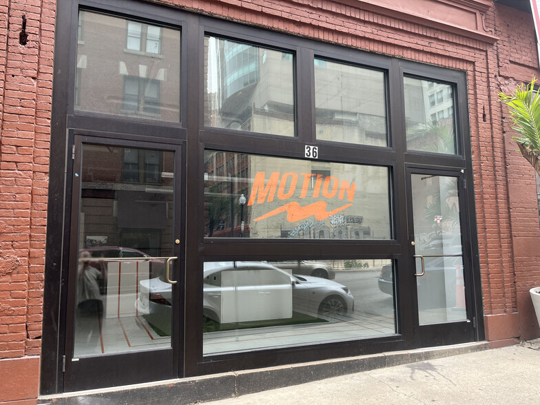 26-36 S Calvert St, Baltimore, MD for sale - Building Photo - Image 1 of 1