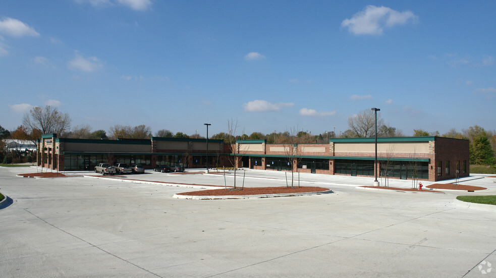 1003 SW 8th St, Altoona, IA for sale - Building Photo - Image 1 of 1