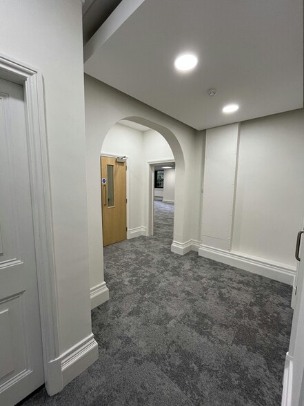 75-76 Francis Rd, Birmingham for lease - Building Photo - Image 3 of 13