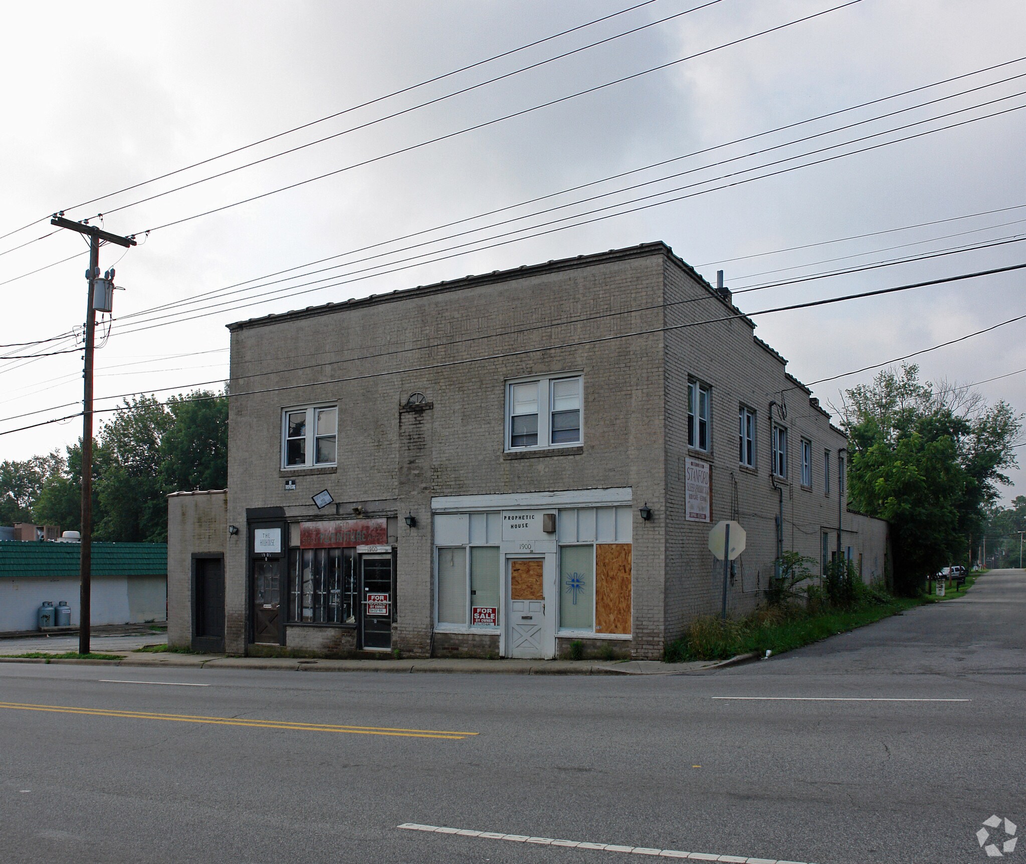 1900 E Green Dr, High Point, NC for sale Primary Photo- Image 1 of 1