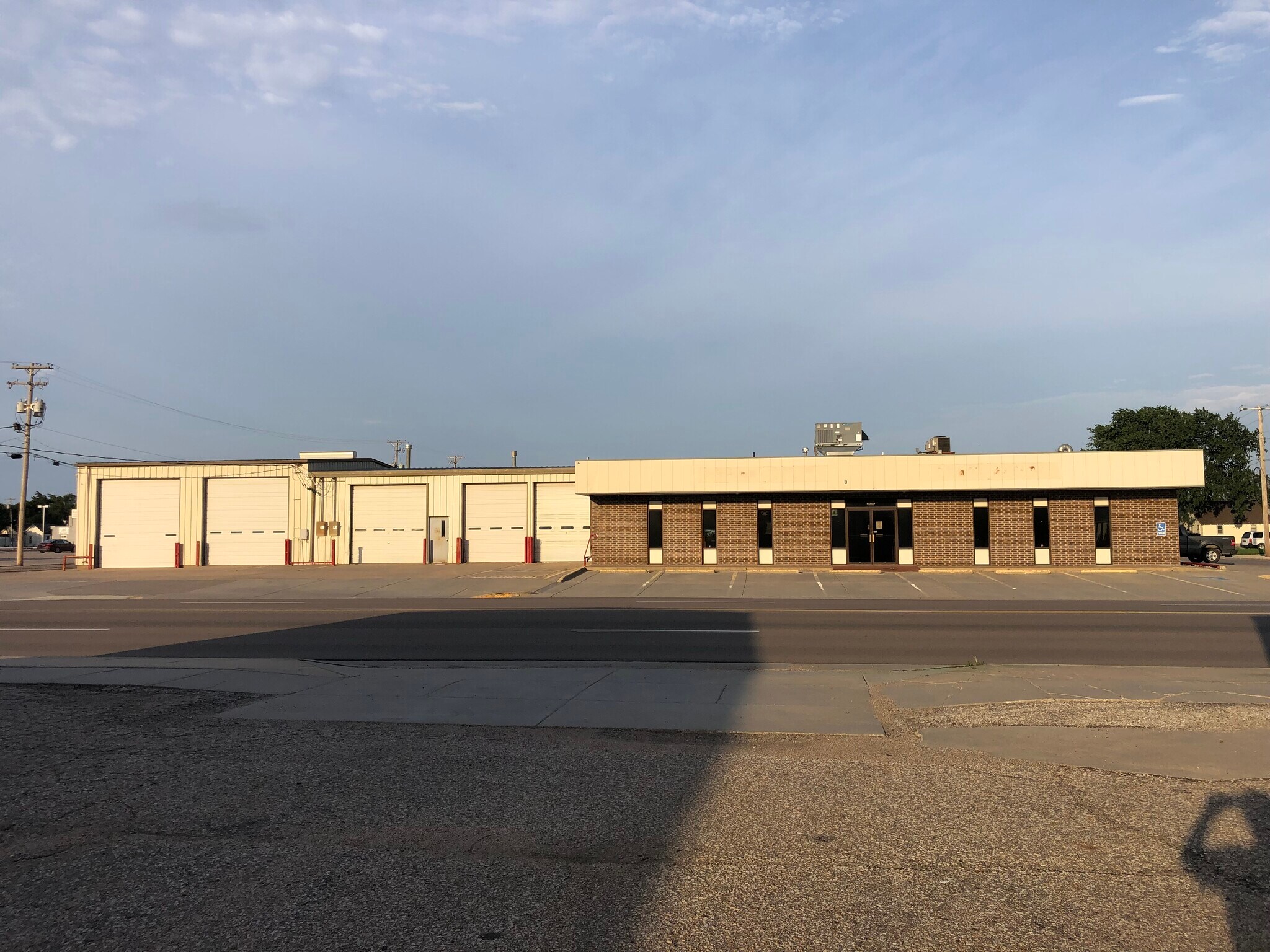 904 Washington St, Great Bend, KS for sale Primary Photo- Image 1 of 1
