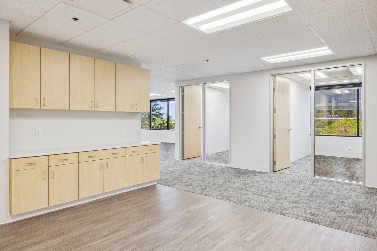 7090 S Union Park Ctr, Midvale, UT for lease Building Photo- Image 1 of 8