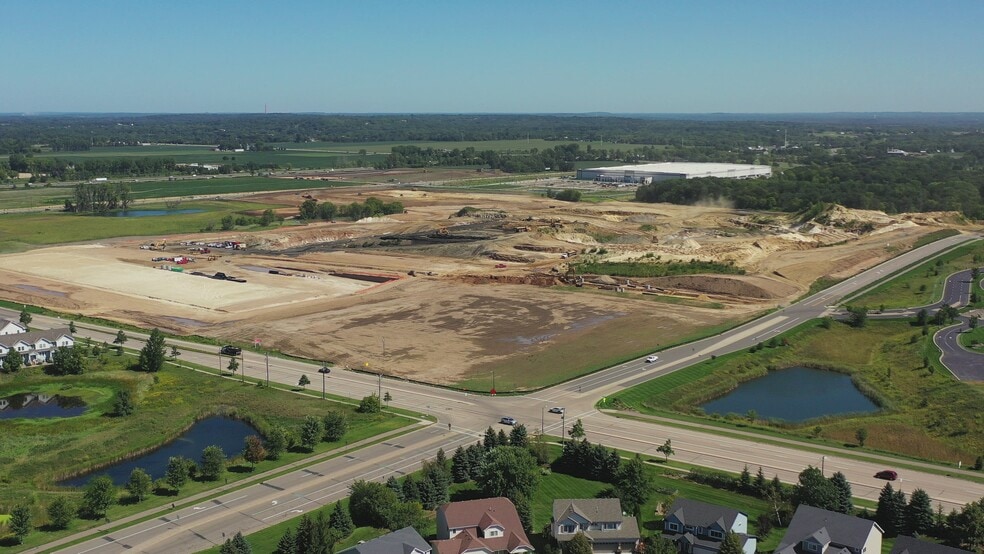 705 Settlers Ridge Pky, Woodbury, MN for sale - Commercial Listing Video - Image 3 of 8