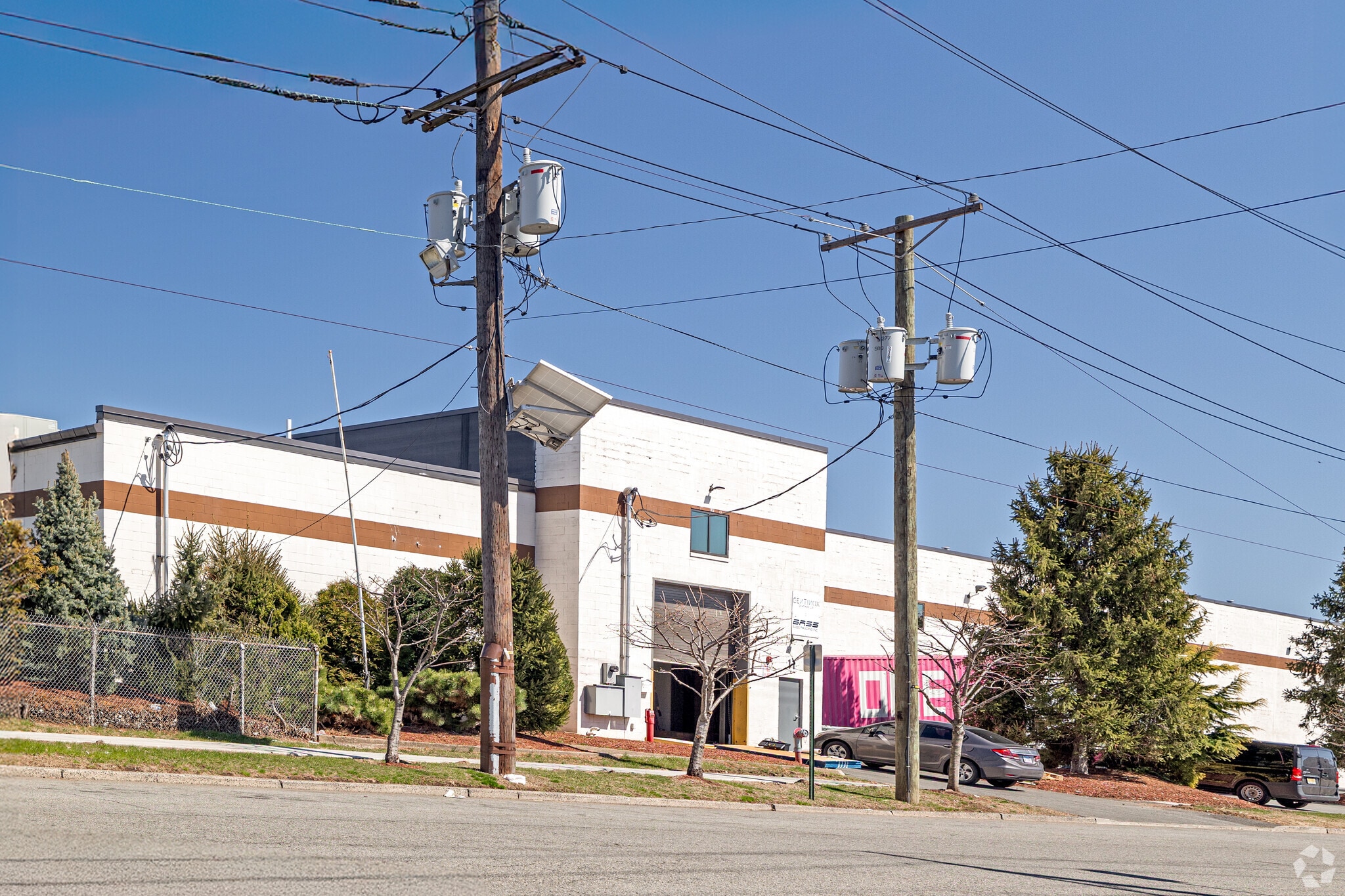 356-362 Getty Ave, Clifton, NJ for lease Building Photo- Image 1 of 33