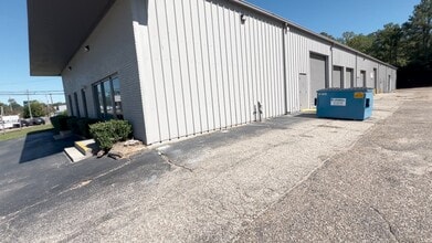 2565 Government Blvd, Mobile, AL for lease - Commercial Listing Video