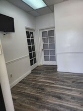 650 Royal Palm Beach Blvd, Royal Palm Beach, FL for lease Interior Photo- Image 1 of 15