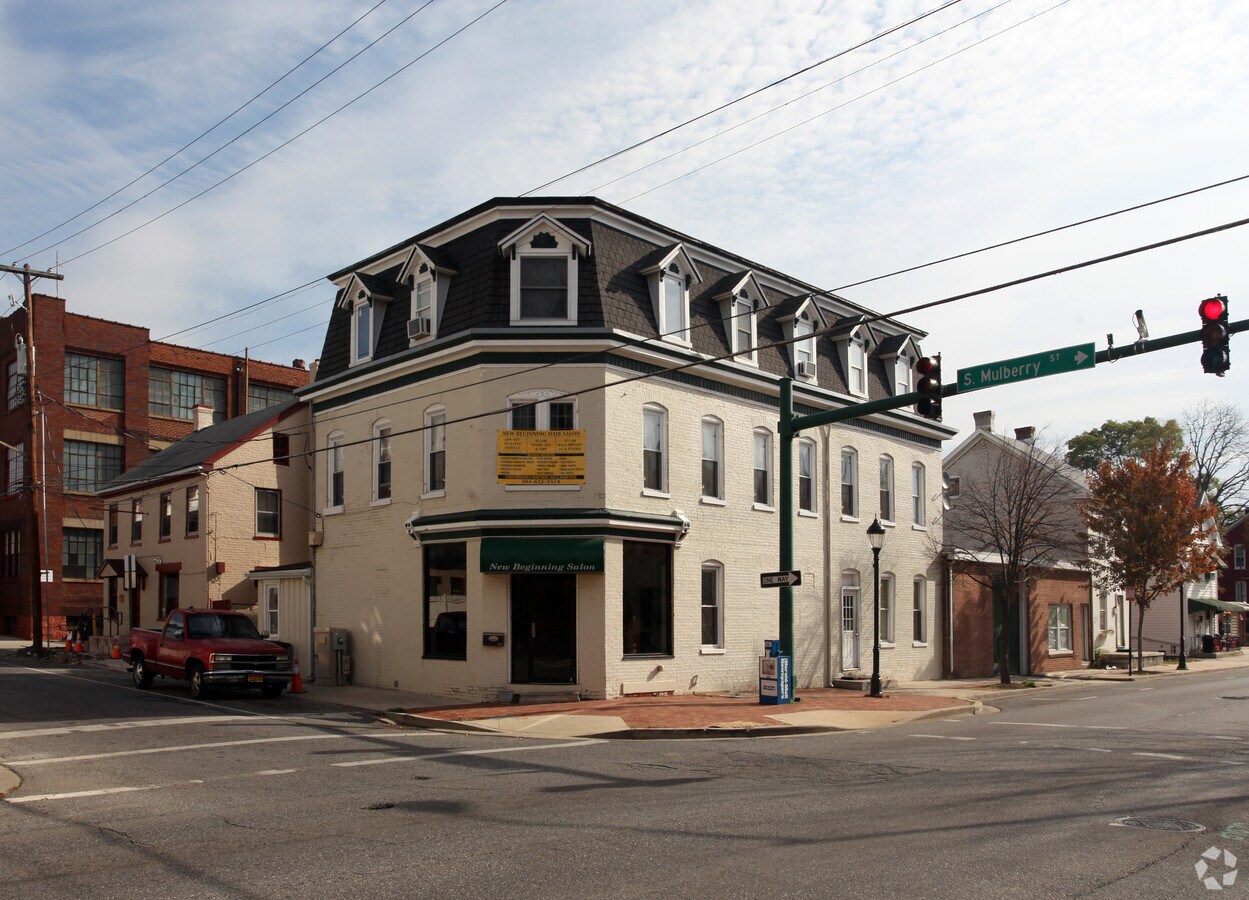 200 E Washington St, Hagerstown, MD 21740