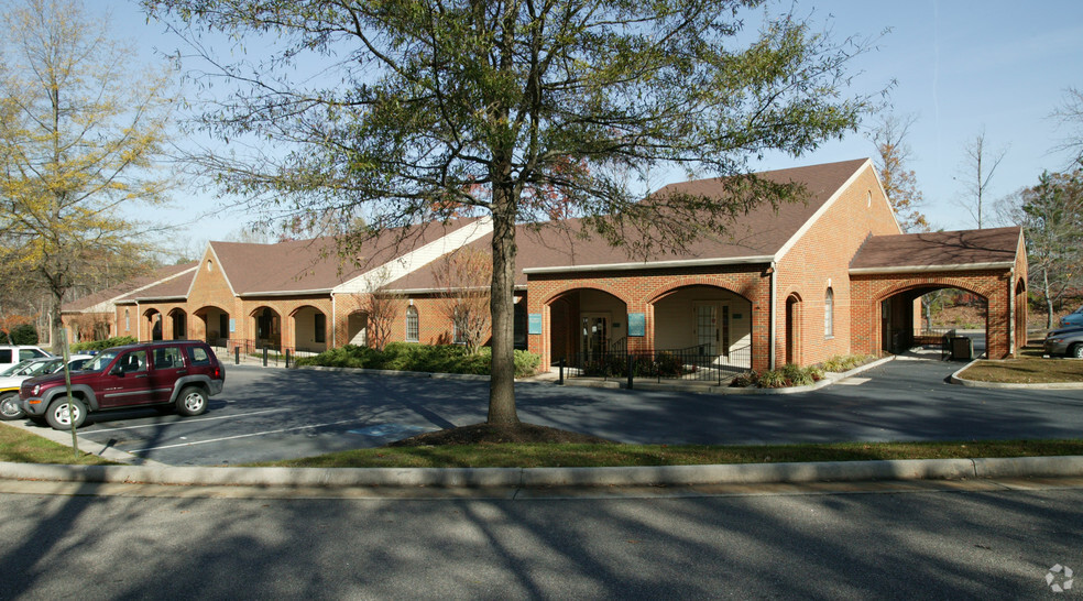 12801 Iron Bridge Rd, Chester, VA for sale - Primary Photo - Image 1 of 1