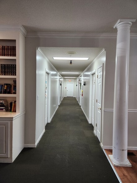 1026 Keith Dr, Perry, GA for sale - Interior Photo - Image 3 of 12