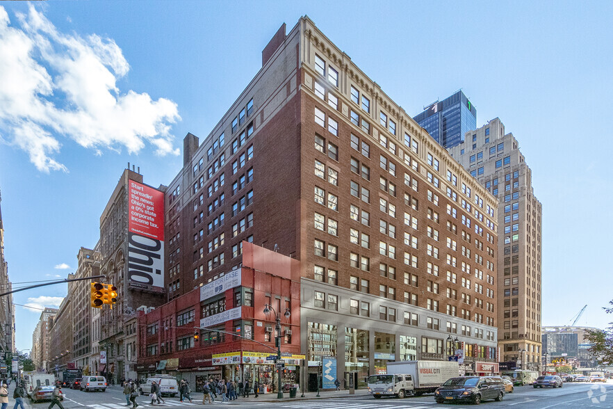 500 Eighth Ave, New York, NY for lease - Building Photo - Image 1 of 13