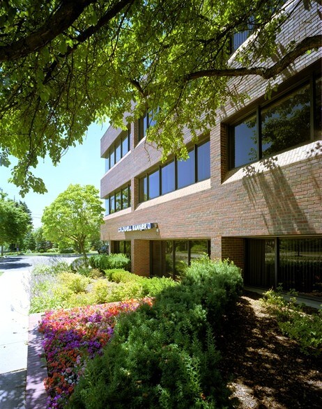 4190 Telegraph Rd, Bloomfield Hills, MI for lease - Building Photo - Image 2 of 3