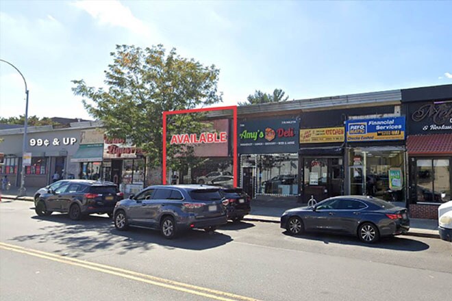 71-10 Kissena Blvd, Flushing, NY for lease Building Photo- Image 1 of 7